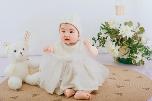 德宏孕妇几个月开始显怀